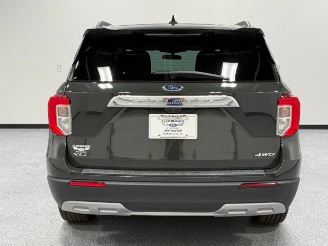Used 2023 Ford Explorer XLT w/ Equipment Group 202A AWD/4WD image 8
