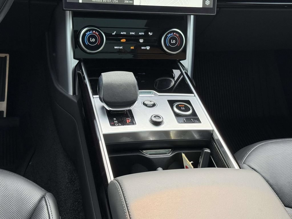 Used 2023 Land Rover Range Rover SE AWD/4WD image 19