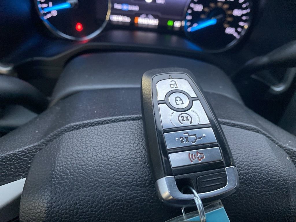 Used 2017 Ford F250 Lariat w/ Lariat Ultimate Package image 13