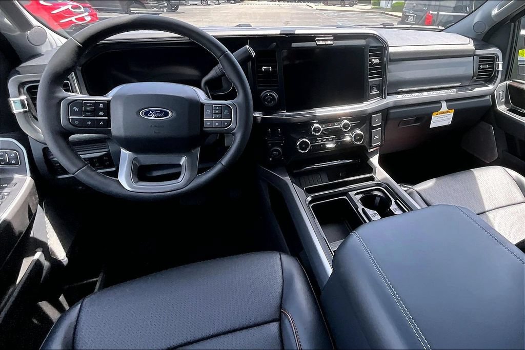 New 2026 Ford F250 Lariat w/ Black Appearance Package AWD/4WD image 5