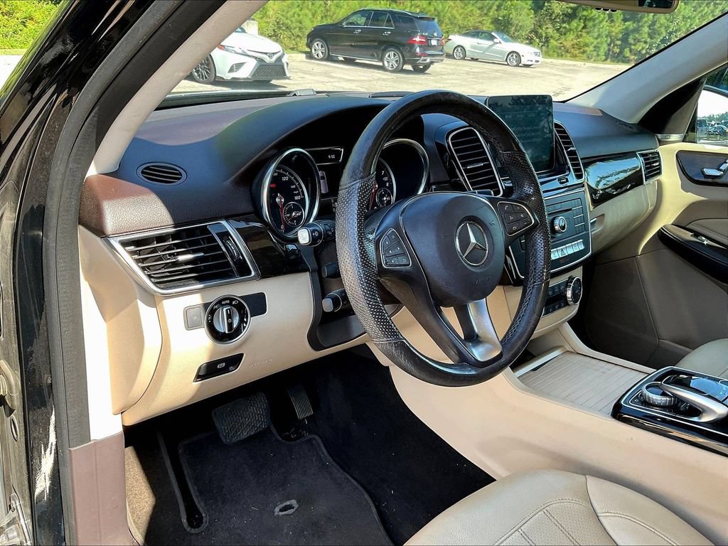Used 2018 Mercedes-Benz GLE 350 image 4