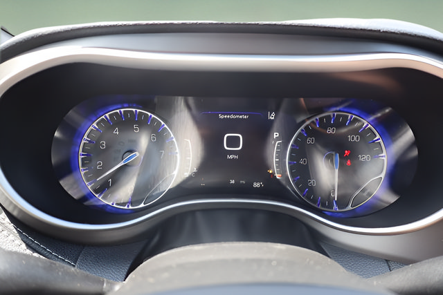 New 2027 Chrysler Pacifica Select FWD image 22