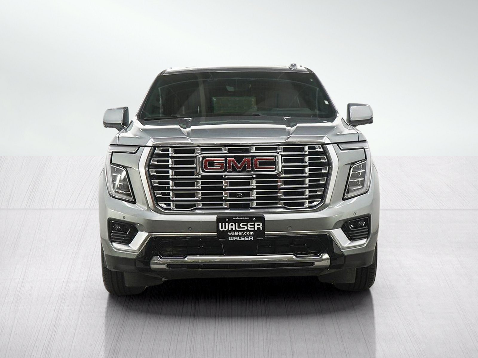 Used 2025 GMC Yukon Denali w/ Denali Reserve Package AWD/4WD image 8