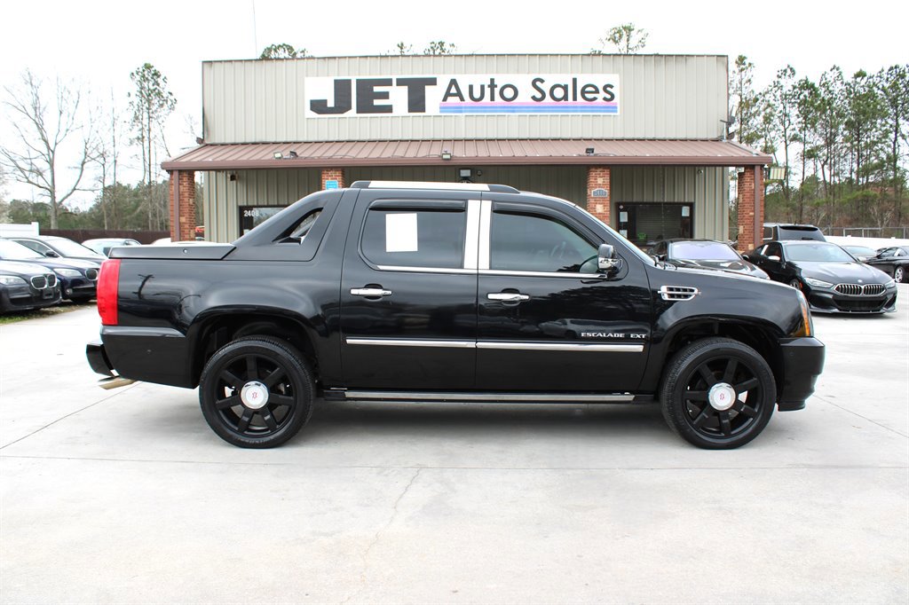 Used 2007 Cadillac Escalade EXT w/ Information Package image 8