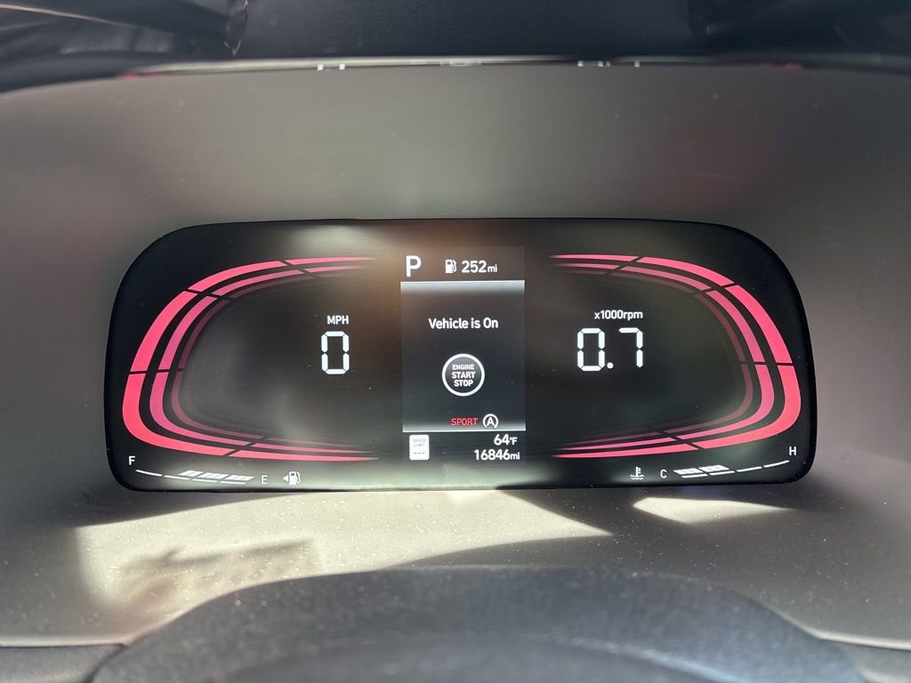 Used 2025 Hyundai Palisade SEL image 2