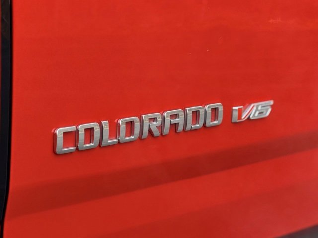 Certified 2019 Chevrolet Colorado W/T w/ Custom Special Edition image 25