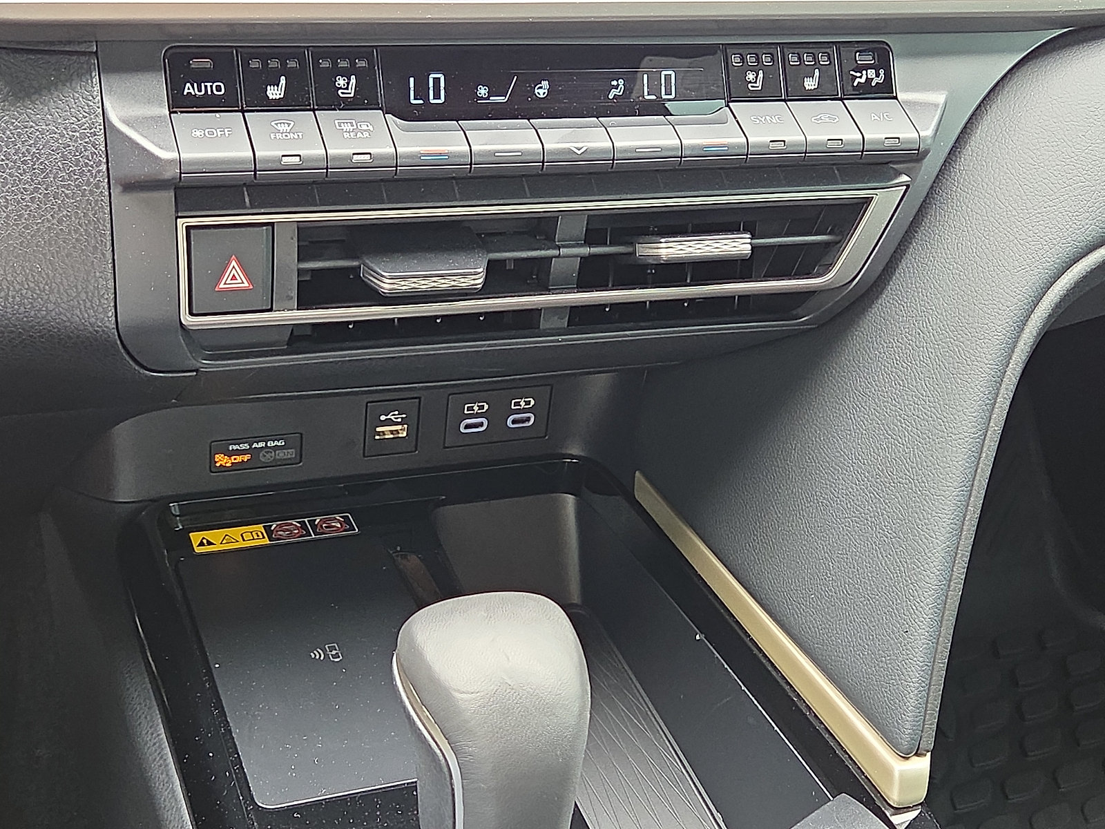 Used 2026 Toyota Camry XSE w/ Premium Package FWD image 19