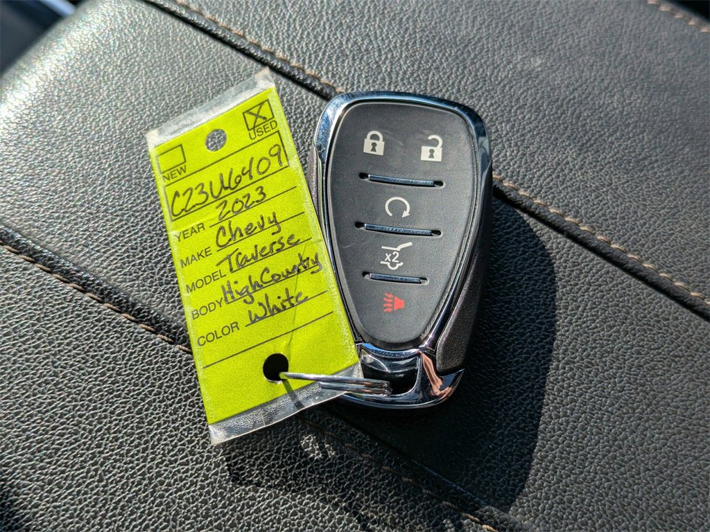 Used 2023 Chevrolet Traverse High Country w/ LPO, 'HIT The Road' Package image 19