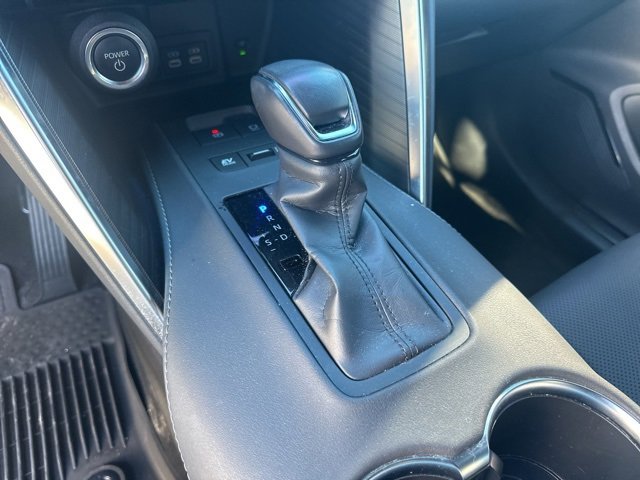 Used 2024 Toyota Venza Limited image 28