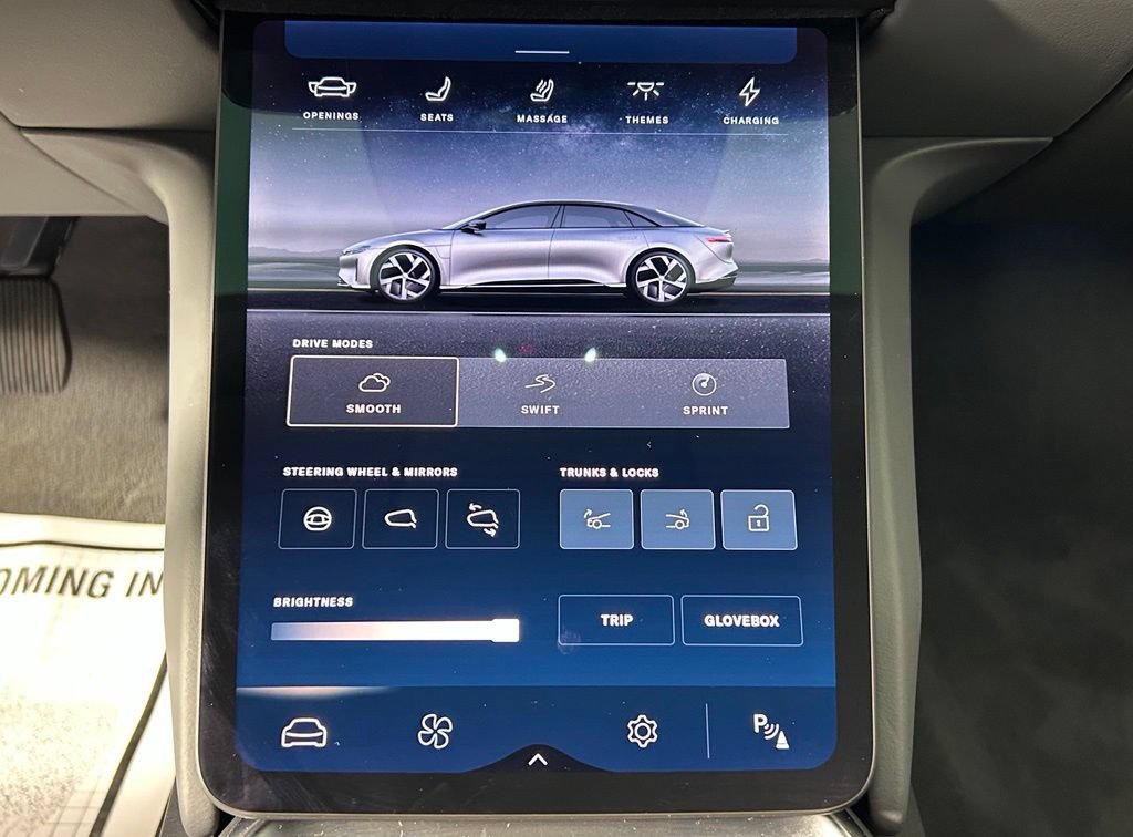 Used 2025 Lucid Air Touring AWD/4WD image 21