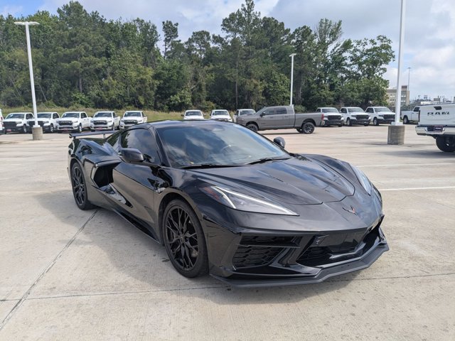 Used 2025 Chevrolet Corvette Stingray Preferred Cpe w/ Z51 Performance Package RWD image 3