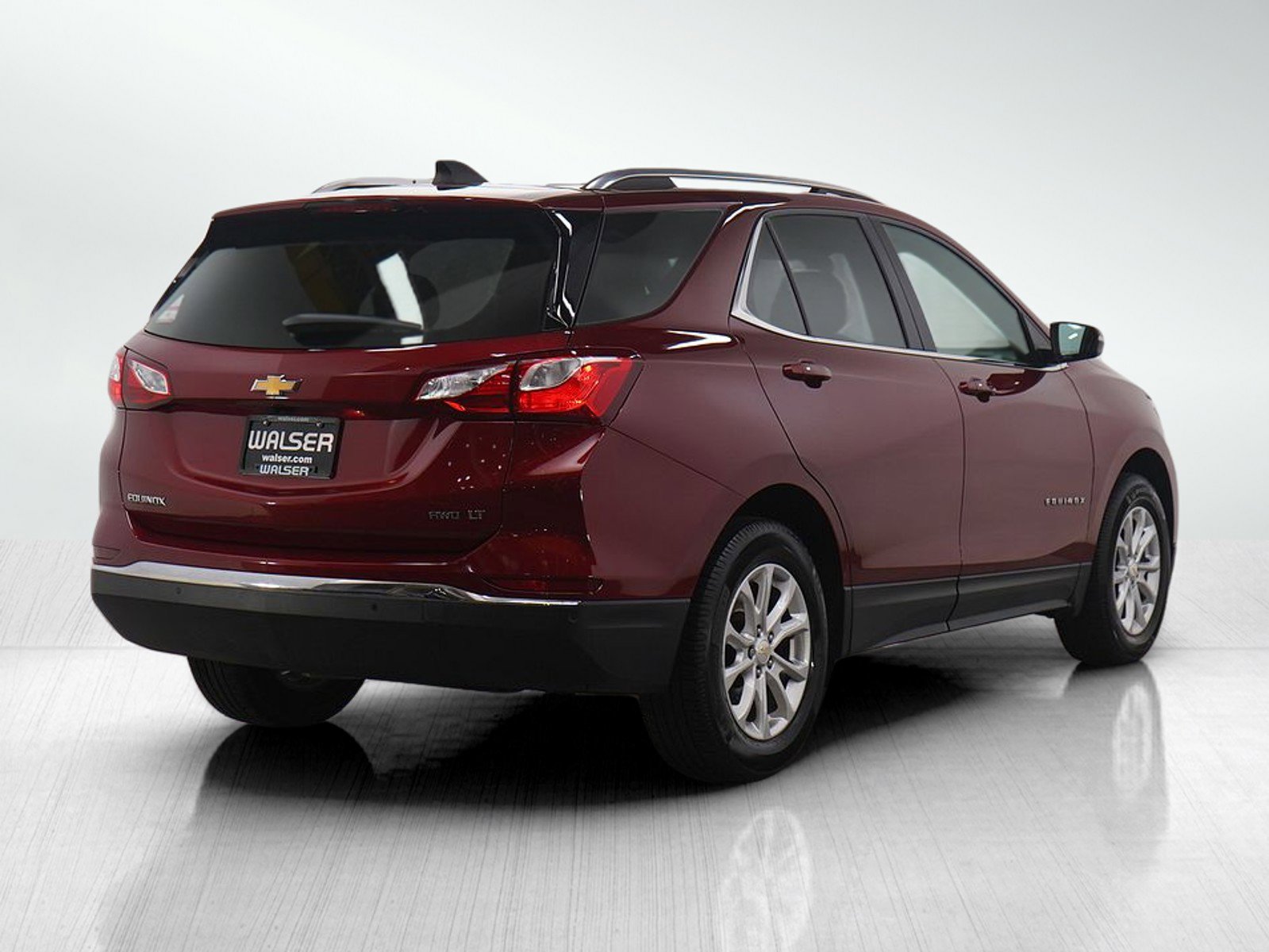 Used 2018 Chevrolet Equinox LT w/ Sun & Infotainment Package image 6