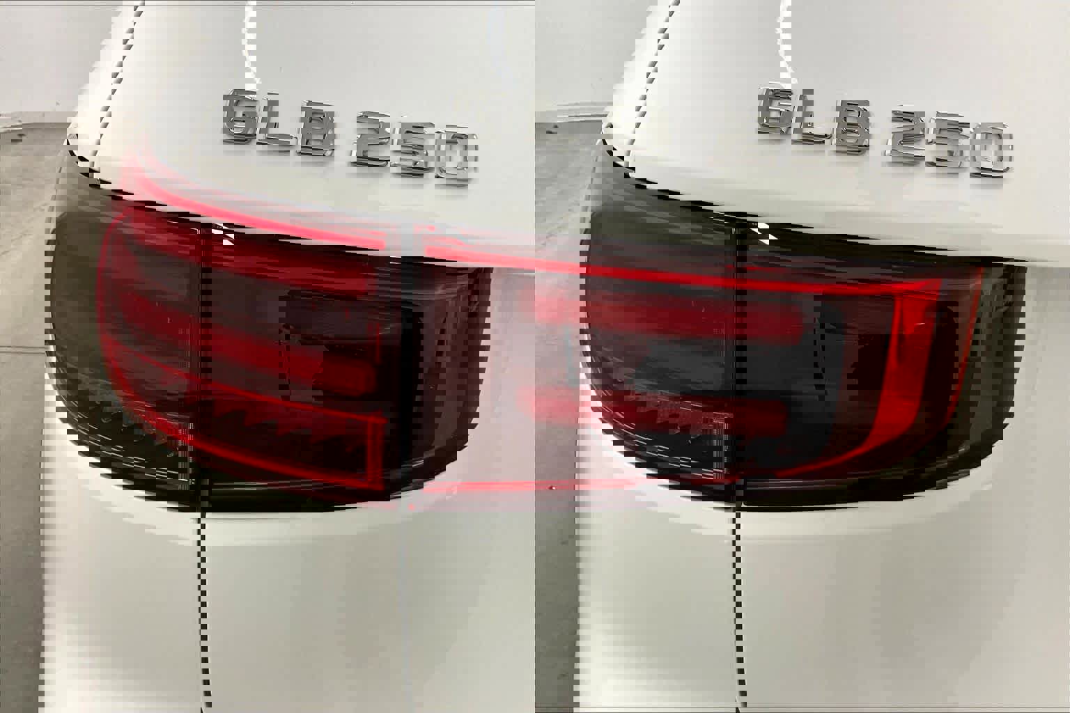 New 2026 Mercedes-Benz GLB 250 image 14