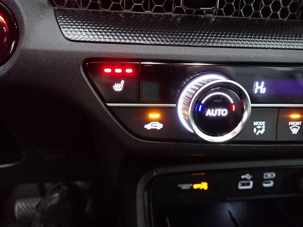 Used 2025 Honda CR-V Sport-L image 4