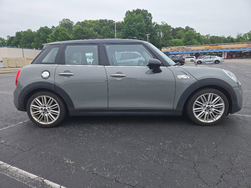 Used 2015 MINI Cooper S FWD image 2
