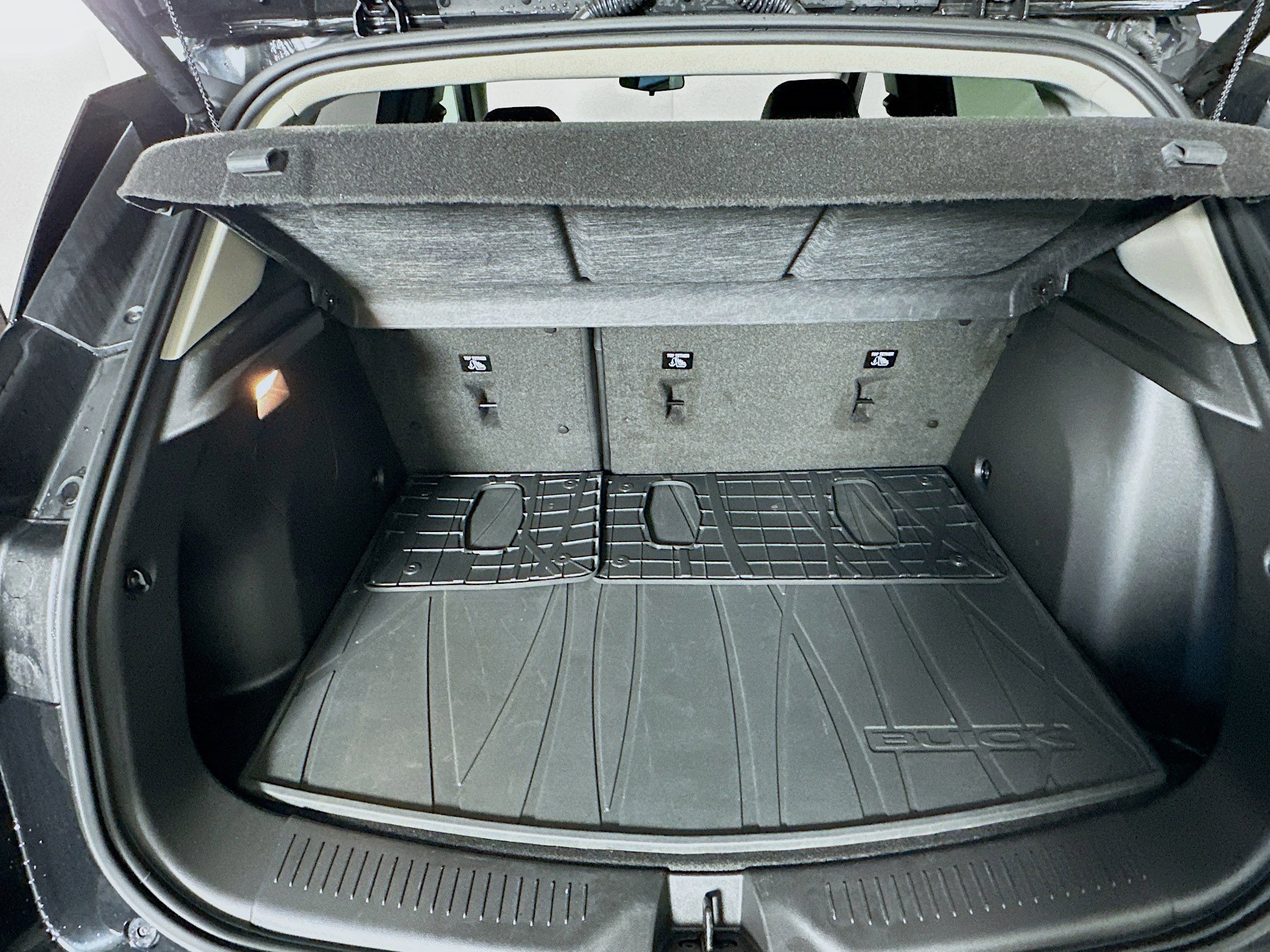 Used 2022 Buick Encore GX Select image 26