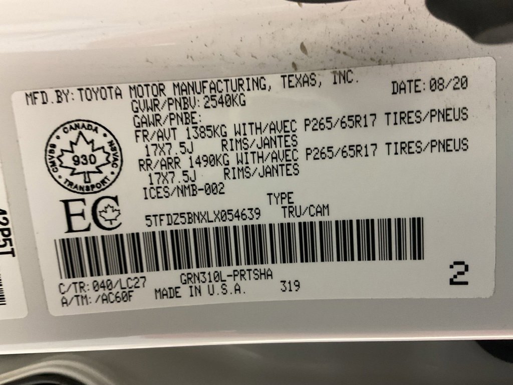 Used 2020 Toyota Tacoma TRD Sport image 39