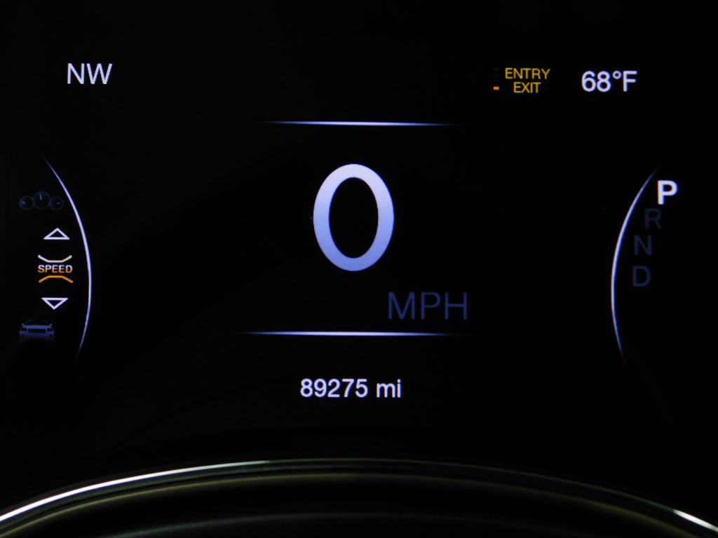 Used 2017 Jeep Grand Cherokee Overland AWD/4WD image 68