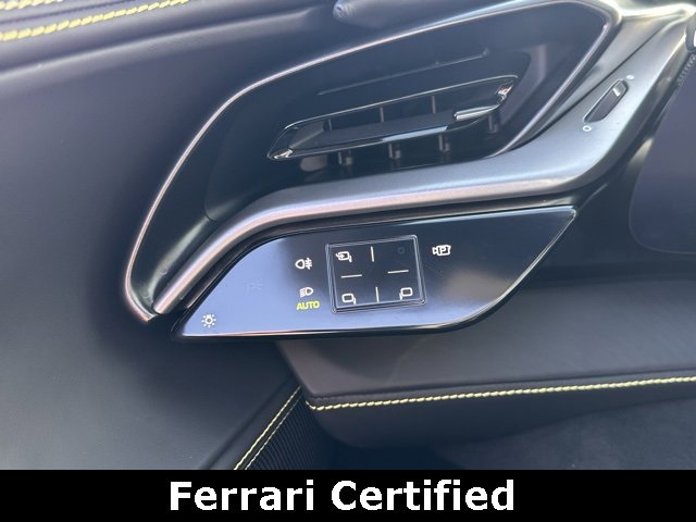 Used 2022 Ferrari SF90 Spider image 30