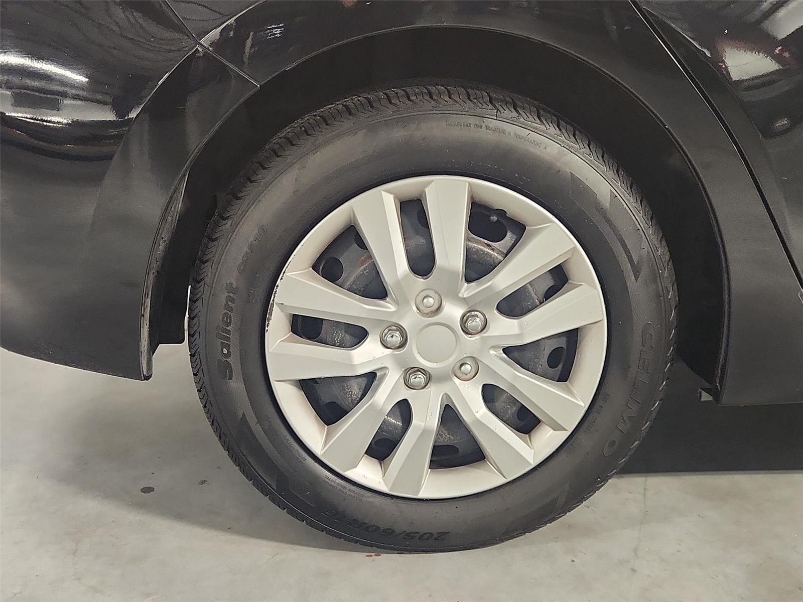 Used 2016 MAZDA MAZDA3 i Sport FWD image 30