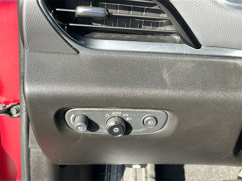 Used 2019 Chevrolet Traverse Premier w/ Driver Confidence II Package image 10