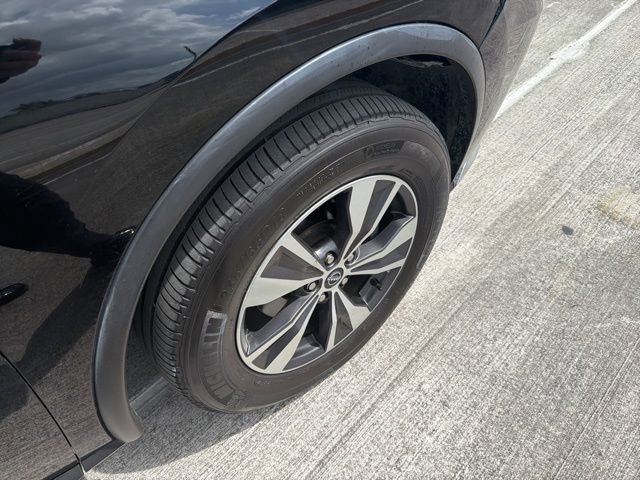 Used 2023 Nissan Murano SV image 16