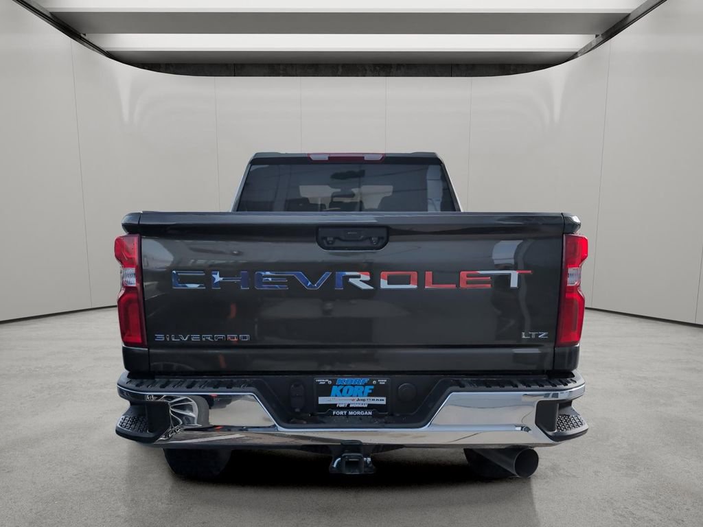 Used 2022 Chevrolet Silverado 2500 LTZ w/ Z71 Off-Road Package AWD/4WD image 3