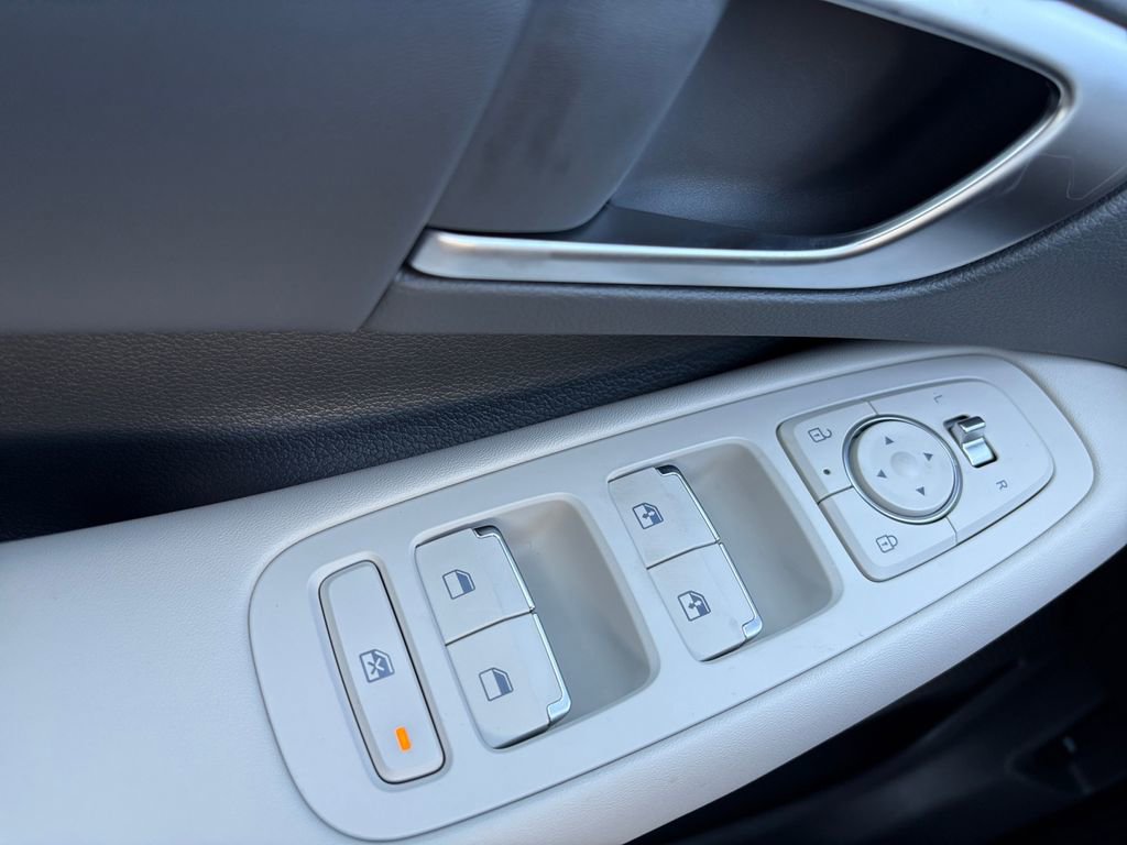 New 2026 Hyundai Sonata SEL image 14