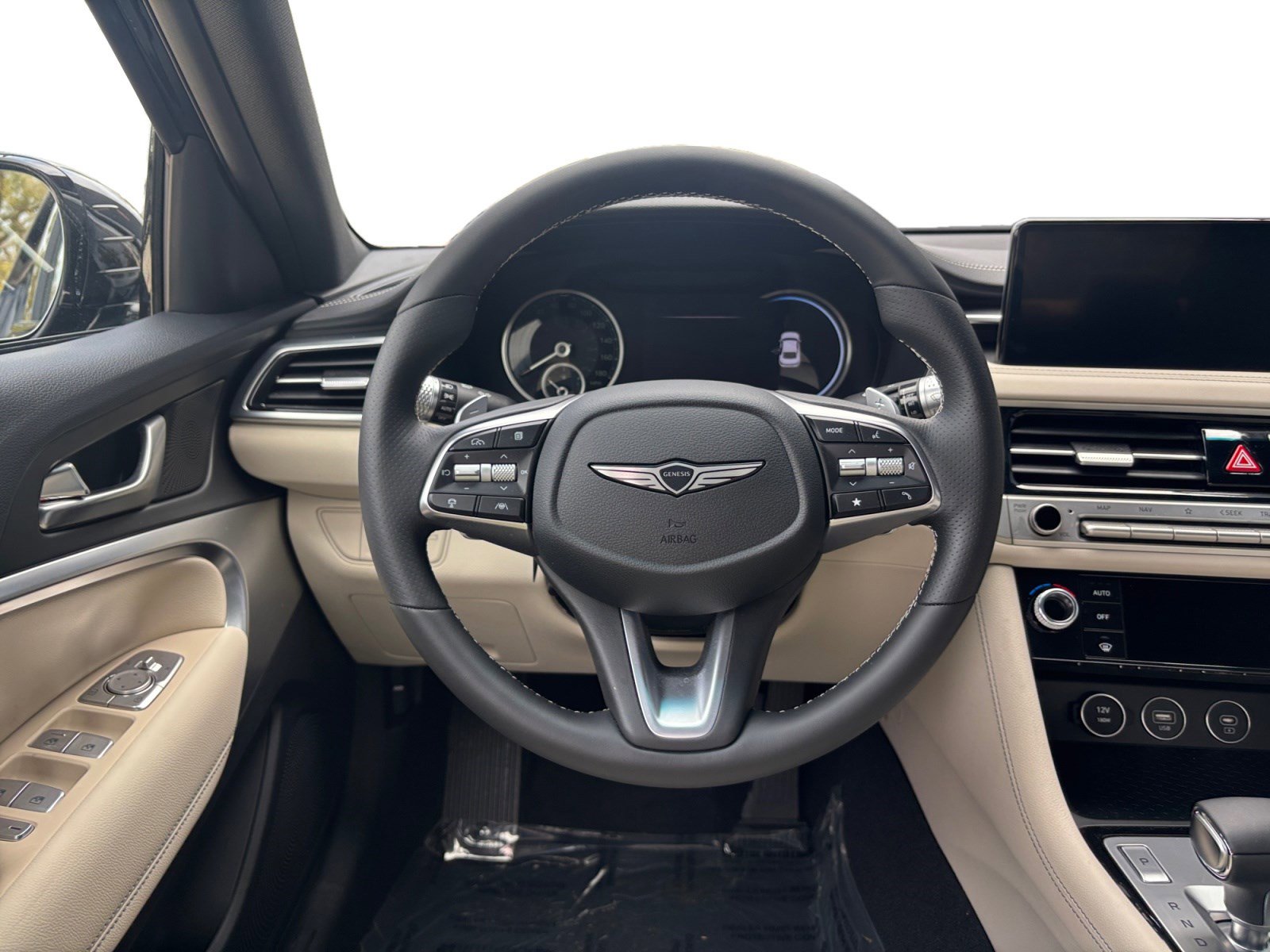 Used 2026 Genesis G70 2.5T image 12
