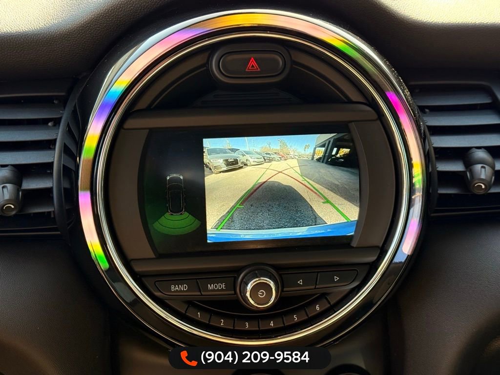 Used 2019 MINI Cooper 4-Door Hardtop image 19