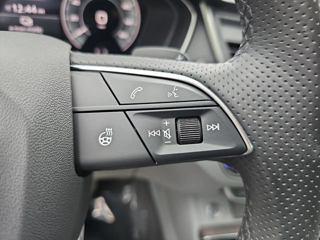 Used 2024 Audi Q5 e Prestige w/ Prestige Package AWD/4WD image 14