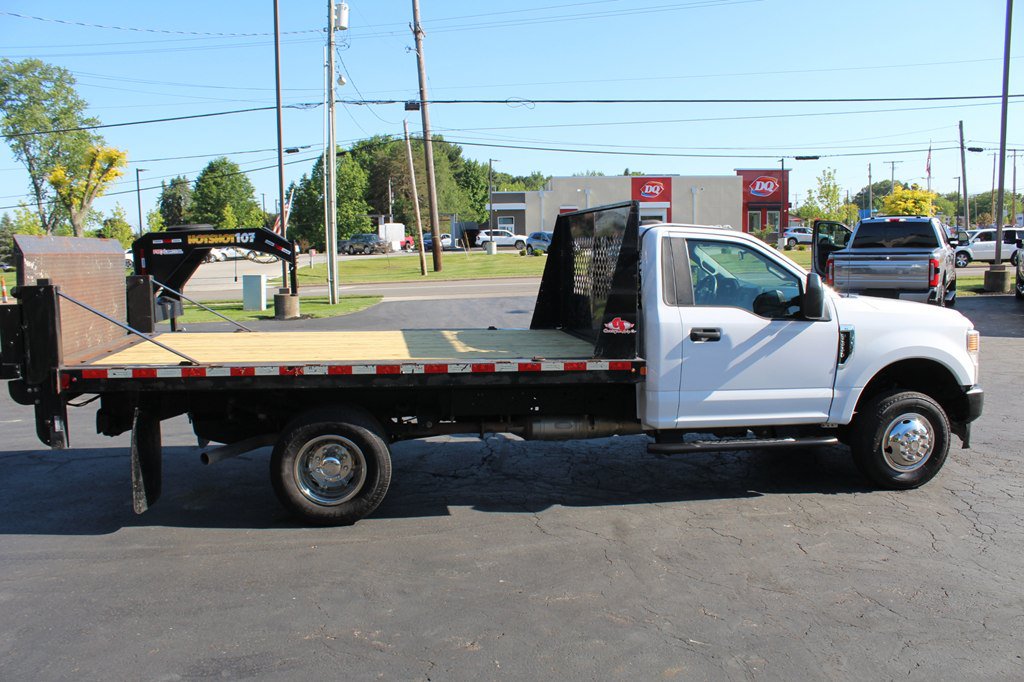 Used 2021 Ford F350 XL w/ Power Equipment Group AWD/4WD image 8