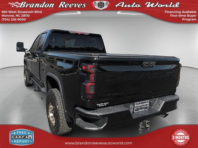 Used 2022 Chevrolet Silverado 2500 Custom w/ Custom Value Package image 7