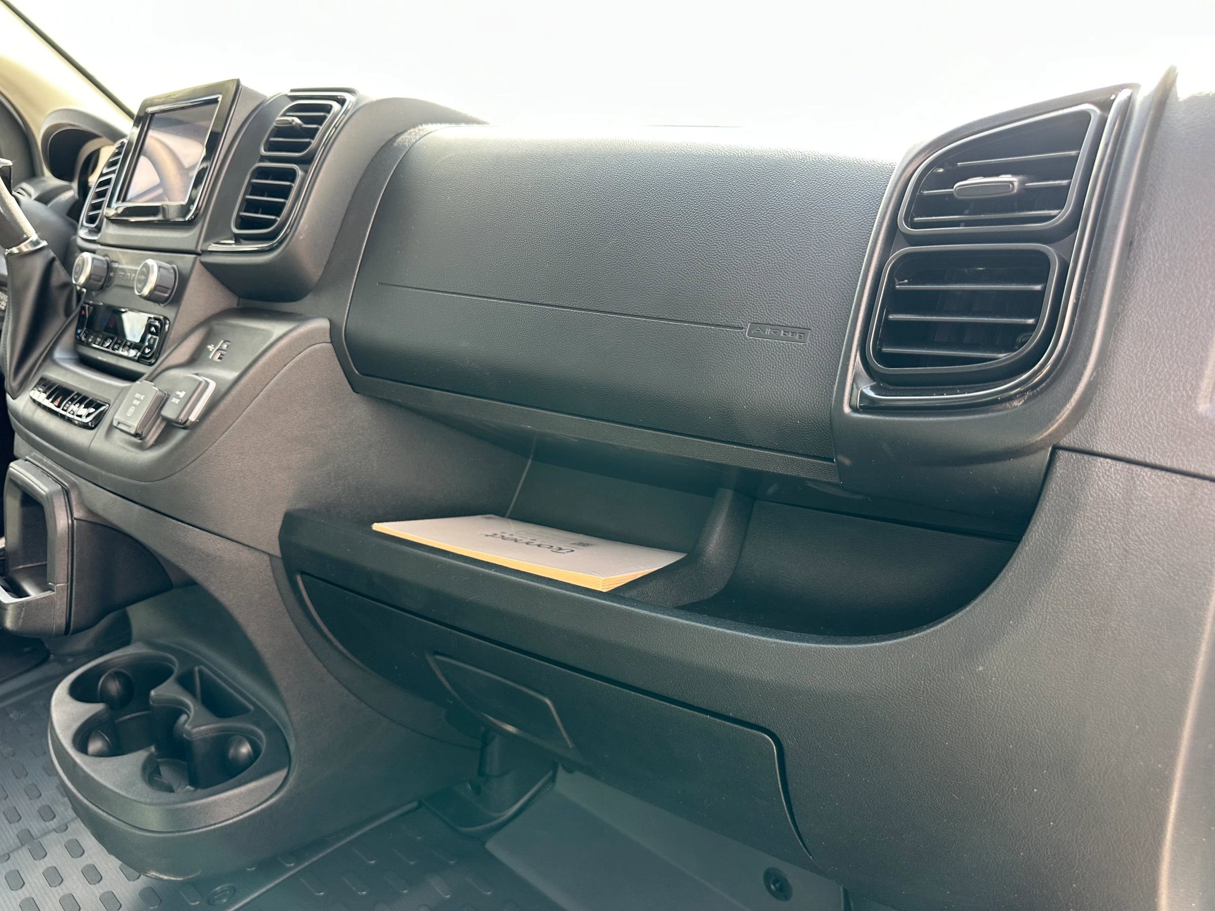 Used 2023 RAM ProMaster 3500 w/ Convenience Group image 25