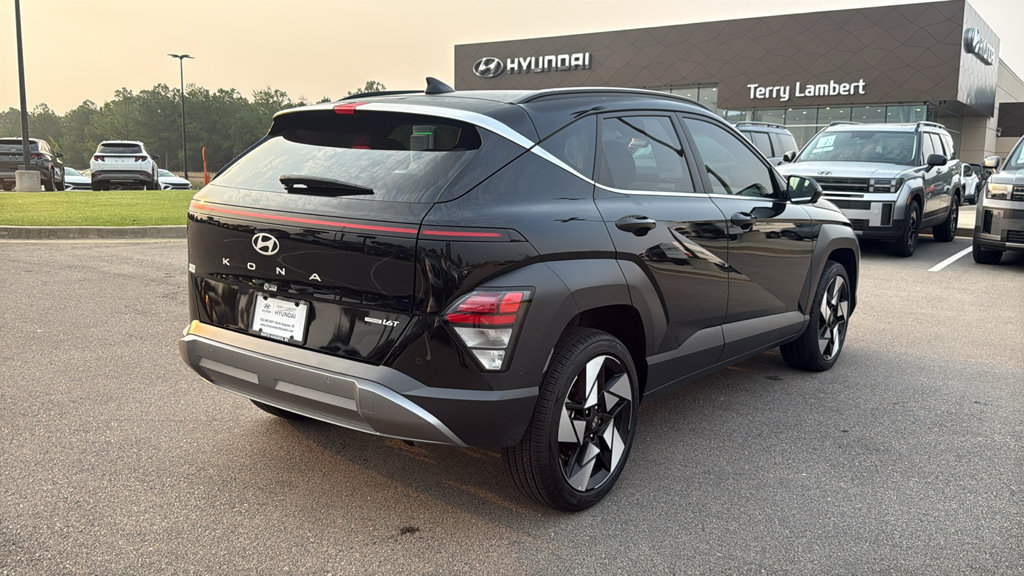 Certified 2026 Hyundai Kona Limited AWD/4WD image 7