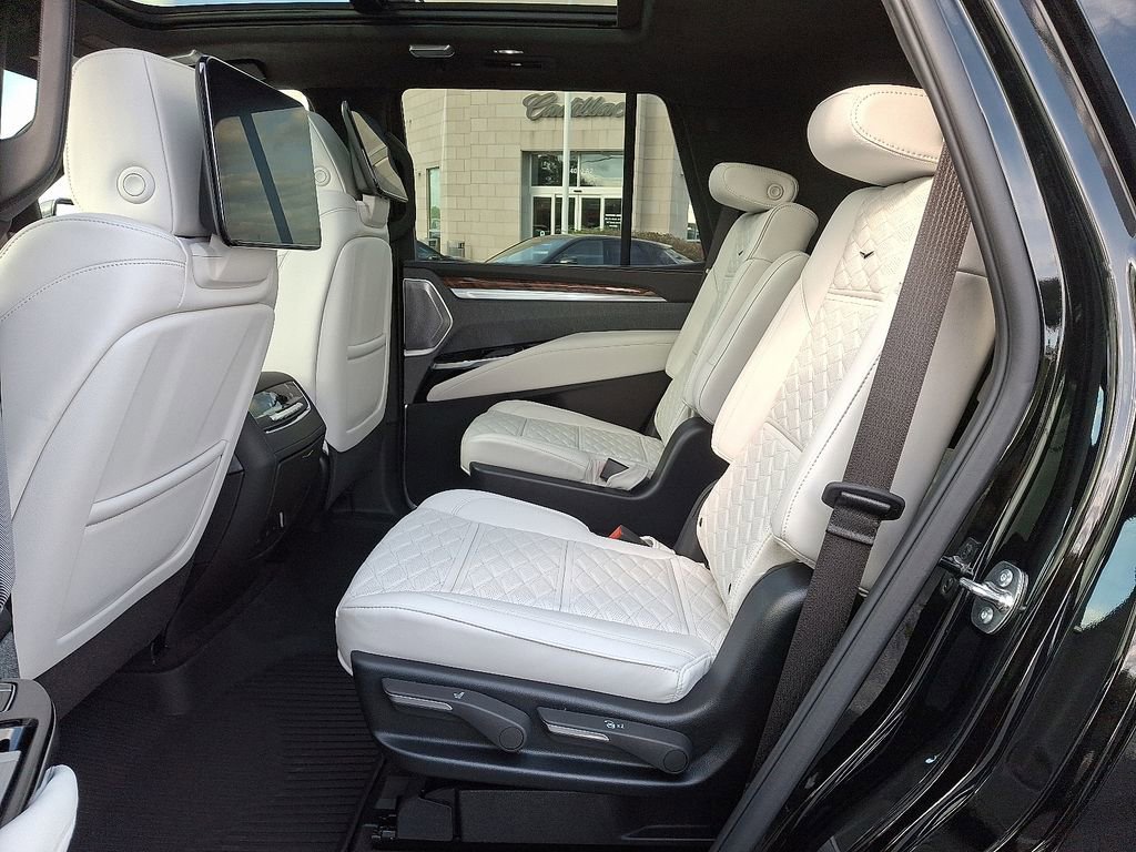 New 2026 Cadillac Escalade Platinum Sport image 5