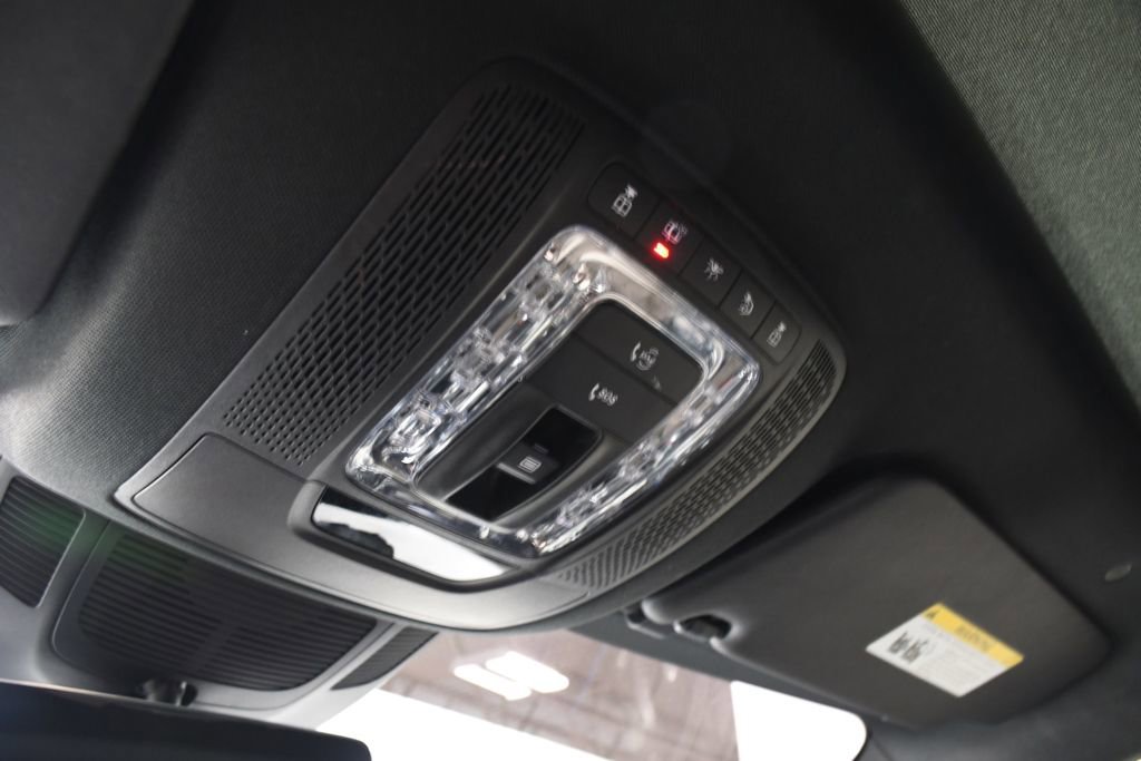 Used 2023 Mercedes-Benz GLE 53 AMG 4MATIC Coupe image 33