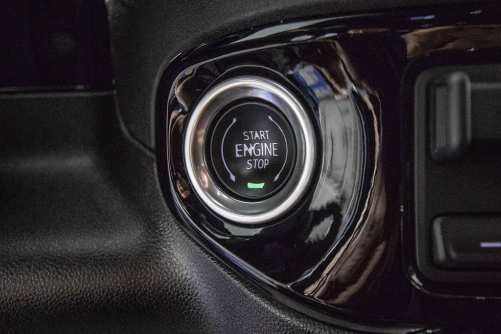 Used 2024 Chevrolet Silverado 1500 ZR2 w/ Technology Package image 20