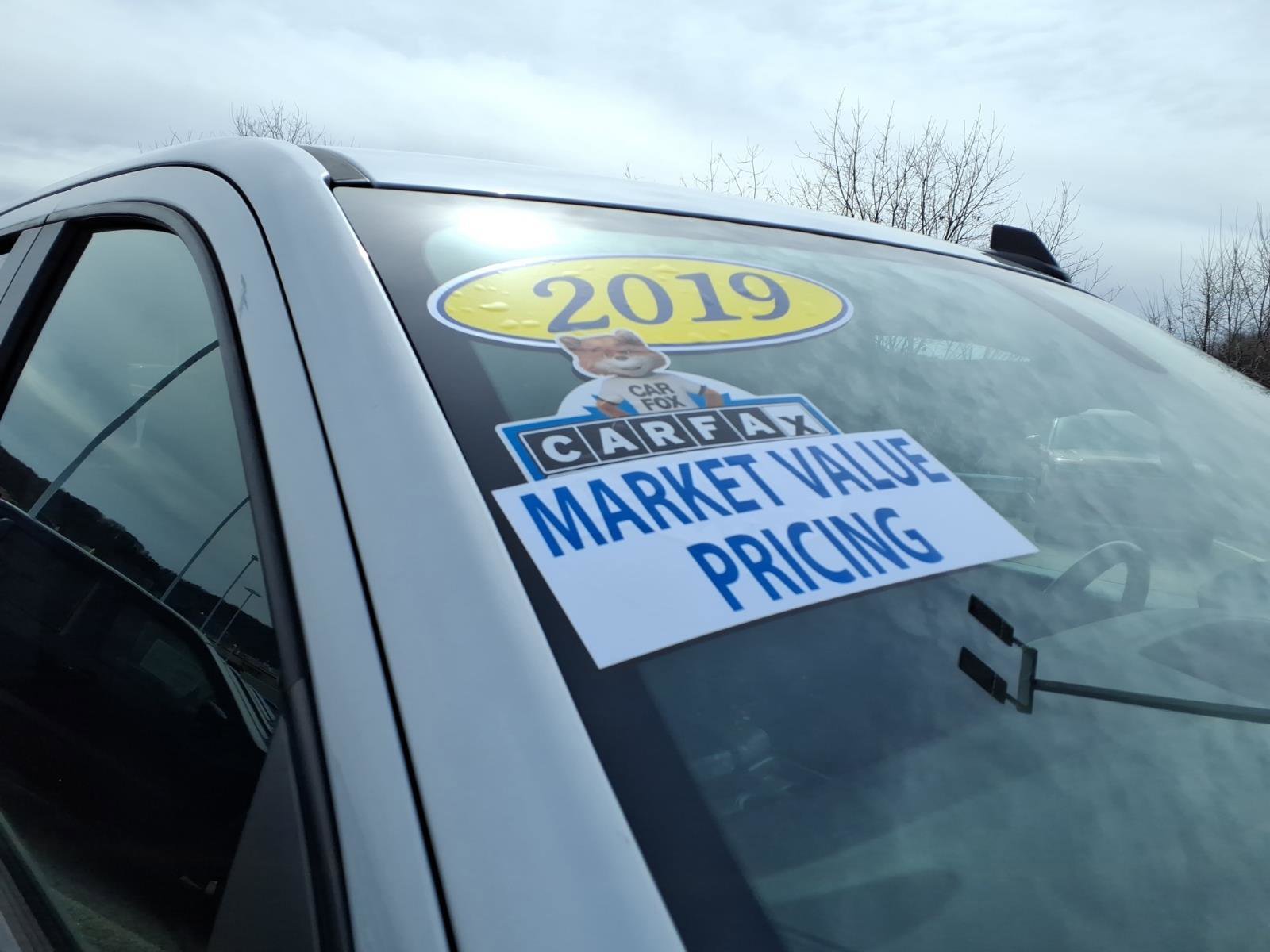 Used 2019 Chevrolet Silverado 1500 RST w/ All-Star Edition image 9