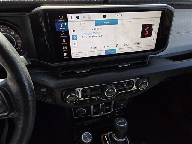 Certified 2024 Jeep Gladiator Sport image 23