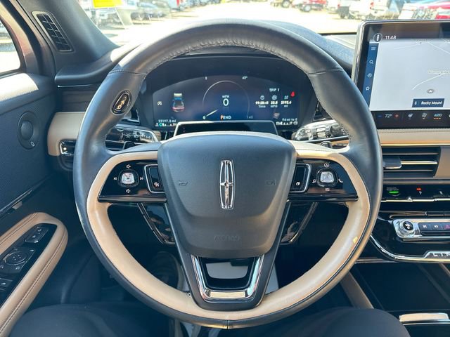 Used 2023 Lincoln Corsair Reserve w/ Equipment Group 202A image 34