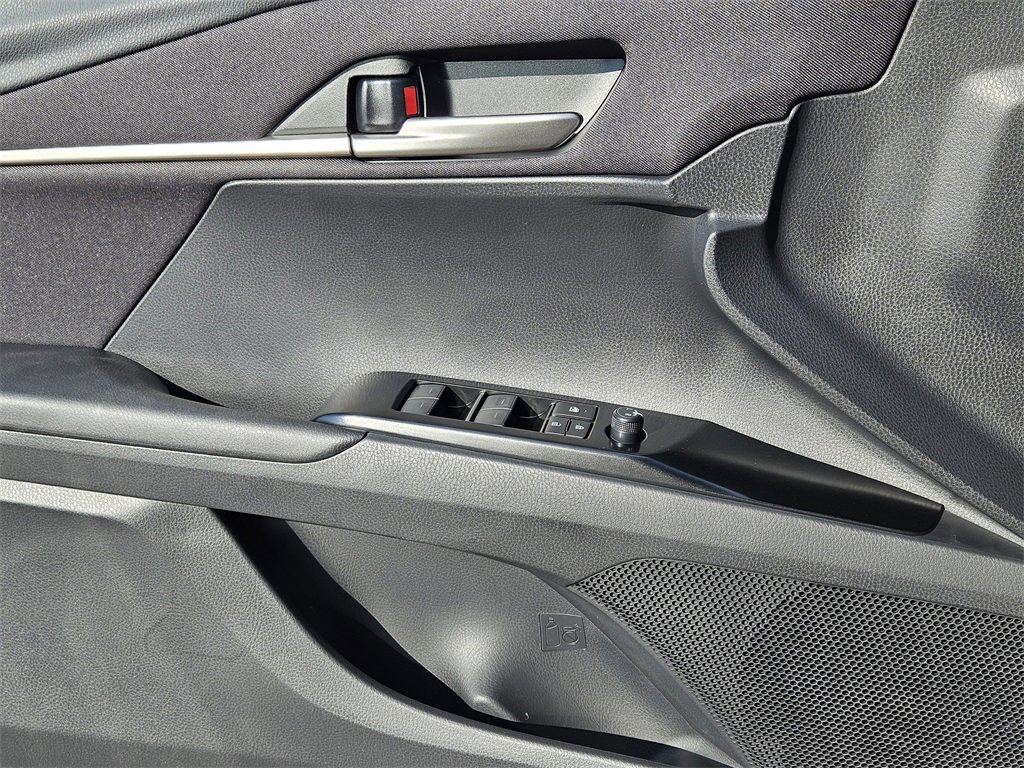 New 2026 Toyota Camry LE w/ Convenience Package image 17