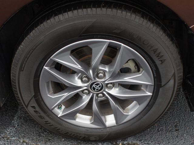 Used 2023 Toyota Sienna XLE image 25