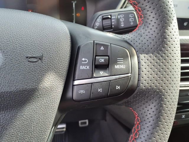 Used 2023 Ford Escape ST-Line w/ Tech Pack #1 AWD/4WD image 19