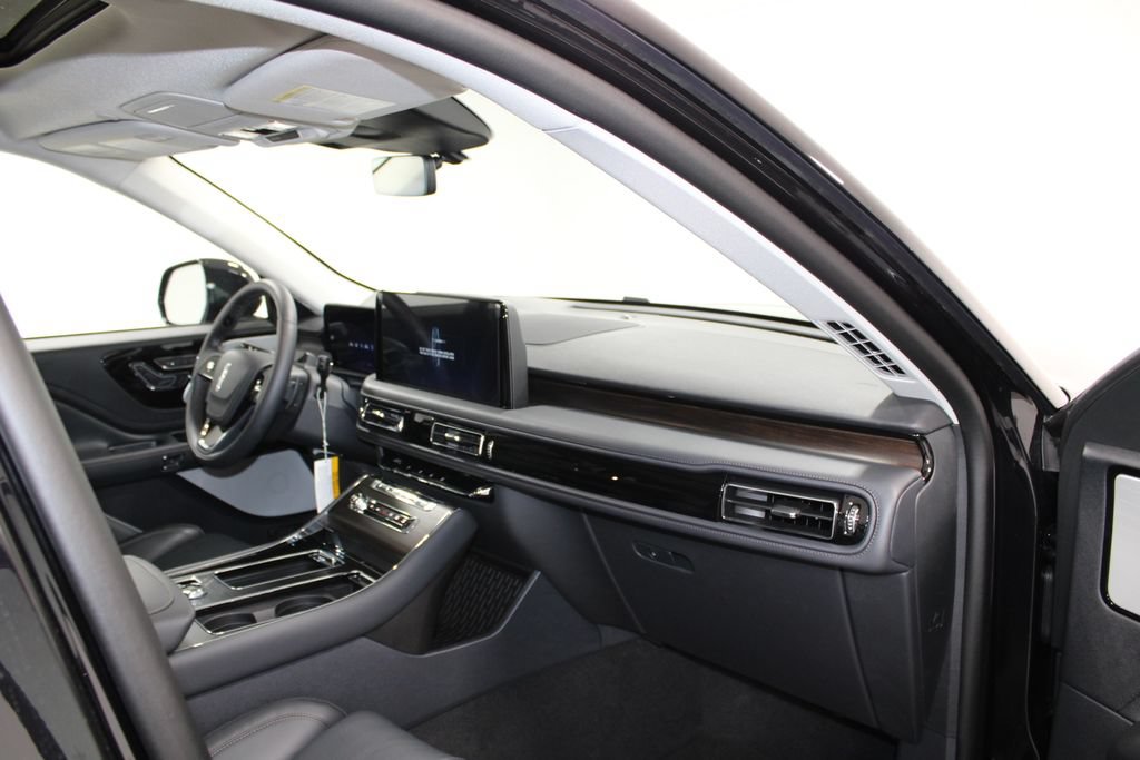 New 2026 Lincoln Aviator Reserve AWD/4WD image 28