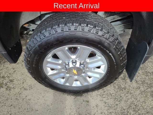 Used 2024 Chevrolet Silverado 3500 High Country w/ Technology Package image 13