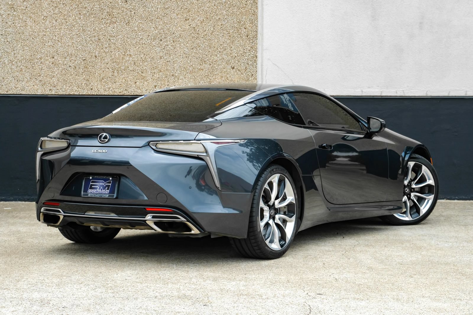 Used 2018 Lexus LC 500 Coupe w/ Sport Package RWD image 8