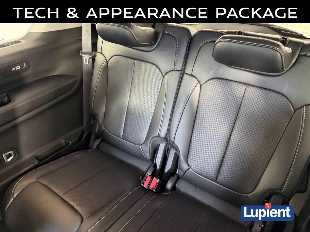 Used 2023 Jeep Grand Cherokee L Limited w/ Luxury Tech Group II AWD/4WD image 21