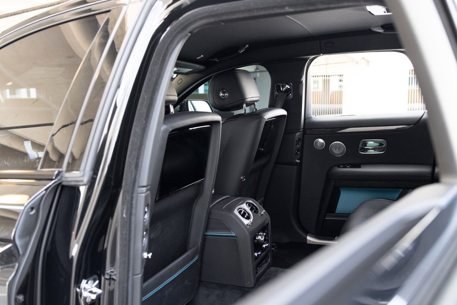 Used 2023 Rolls-Royce Ghost Black Badge w/ Black Badge Ghost Package AWD/4WD image 49