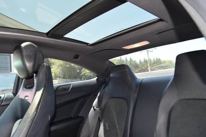 Used 2012 Mercedes-Benz C 63 AMG Coupe image 37
